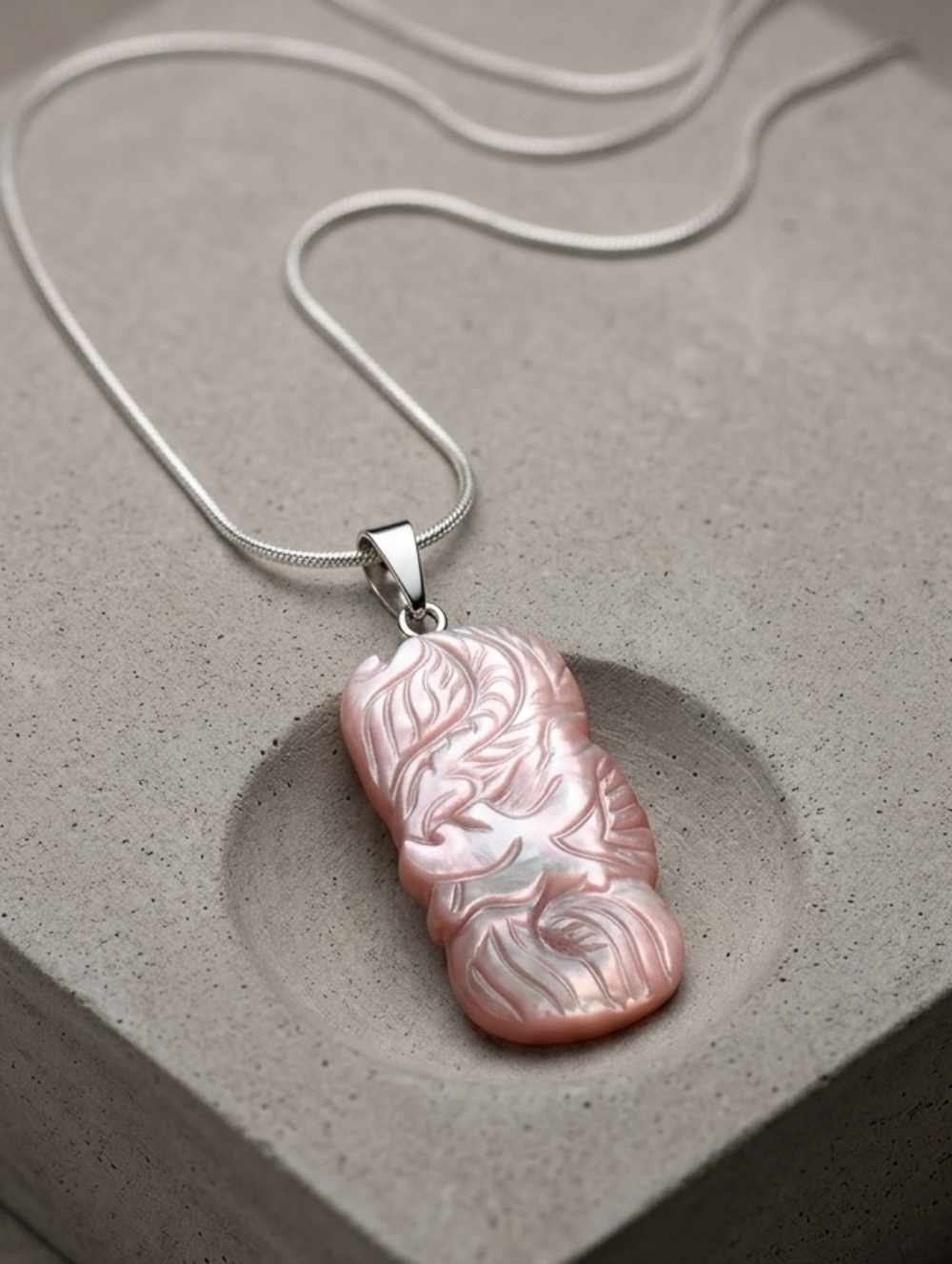 Pink dragon pendant necklace made of carved Cat's Eye stone silver chain NWT
